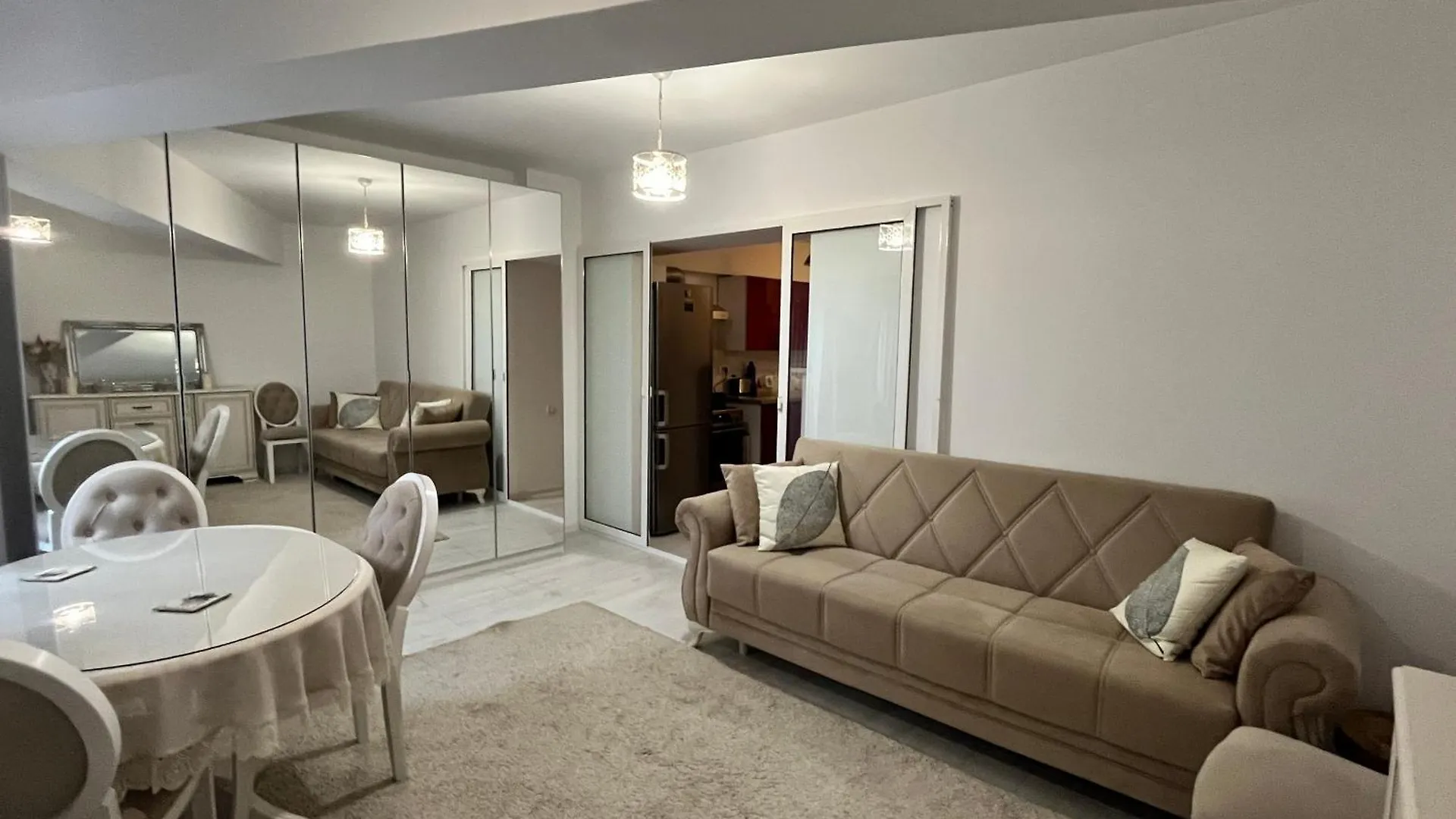 Nordului Luxury Retreat Apartment Bucharest Romania